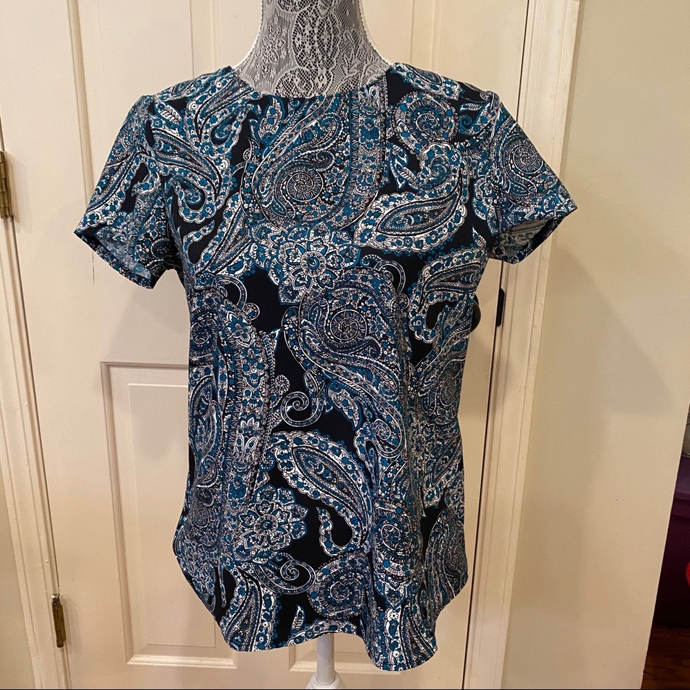 🌸 Banana Republic Paisley Tie Back Blouse